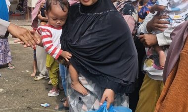 Polda Sumbar Utamakan Kelompok Rentan, Bantuan Khusus Ibu Hamil dan Balita Digulirkan di Surau Gadang