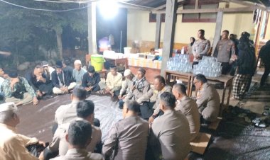 Doa Bersama dan Jamuan Warga Salareh Aia Timur Mengiringi Pelepasan Personel Polda Riau Usai Bantu Korban Banjir Bandang
