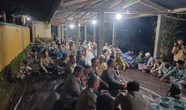 Saluak dan Selendang Persaudaraan: Cendera Mata Adat Palembayan untuk Kapolda Riau di Penghujung Misi Kemanusiaan